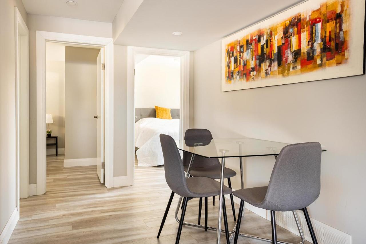Entire 2 Bedroom Apartment Downtown - U1 Kitchener Exteriör bild